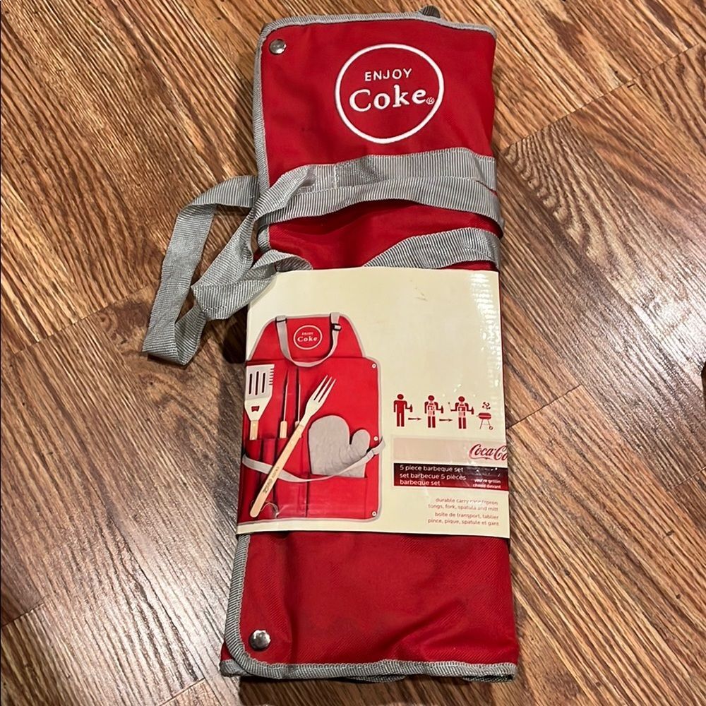 Coca-Cola Red Grilling Set
